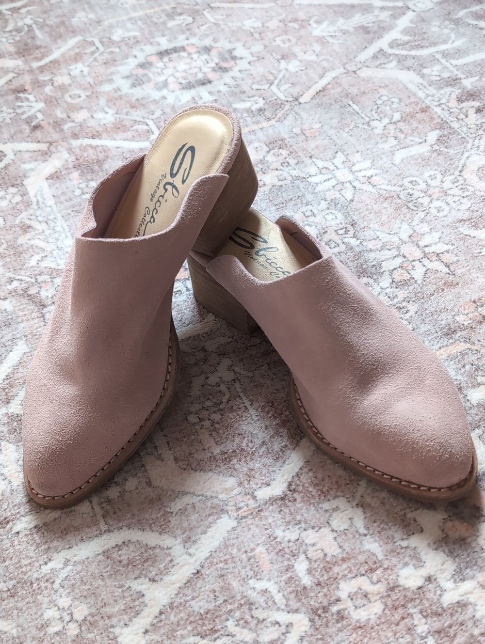 Seychelles Blush Pink Suede Slip-On Mules with Stacked Heel